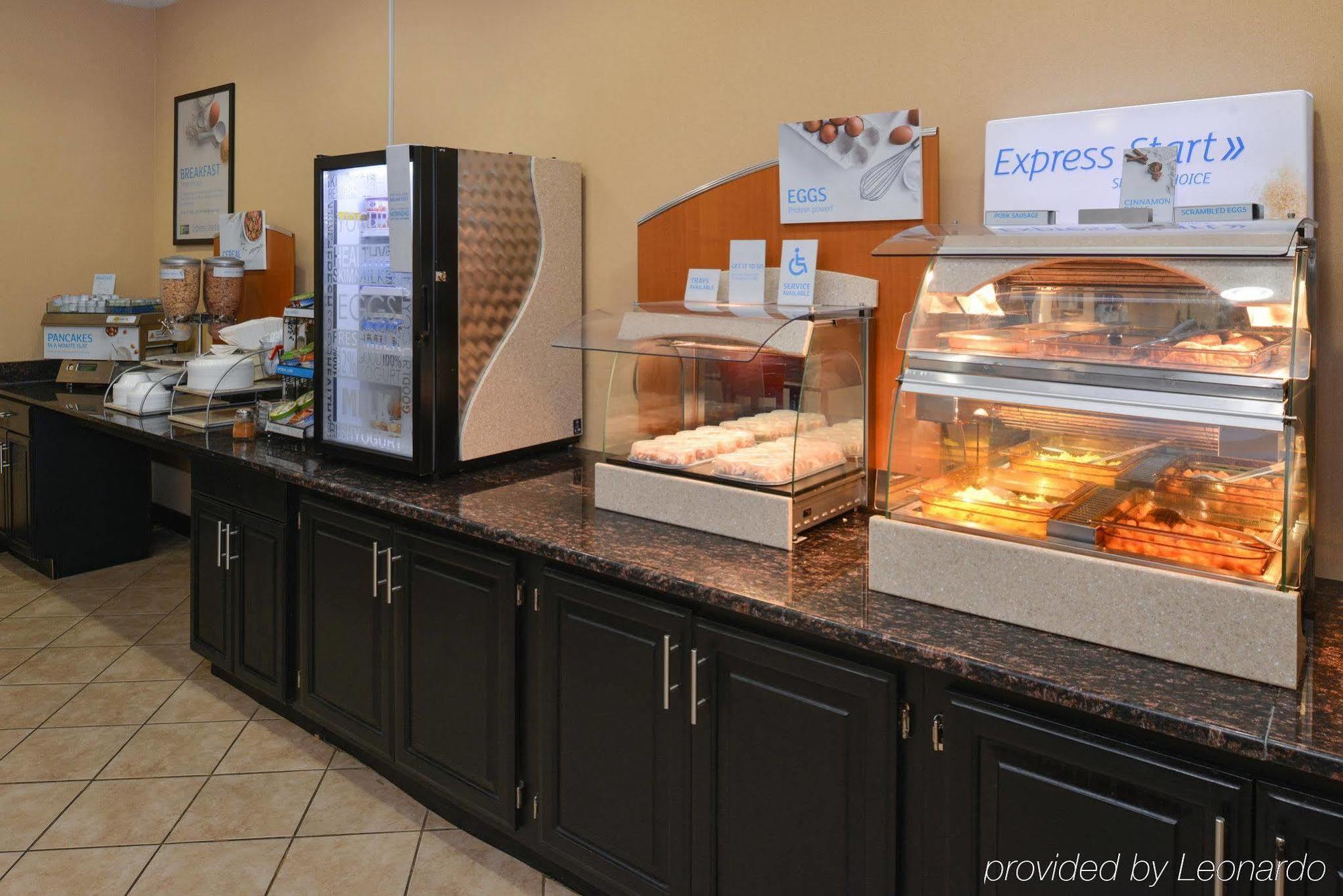 Country Inn & Suites By Radisson Benton Harbor-St Joseph Mi Εξωτερικό φωτογραφία
