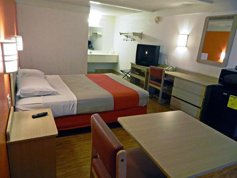 Country Inn & Suites By Radisson Benton Harbor-St Joseph Mi Εξωτερικό φωτογραφία