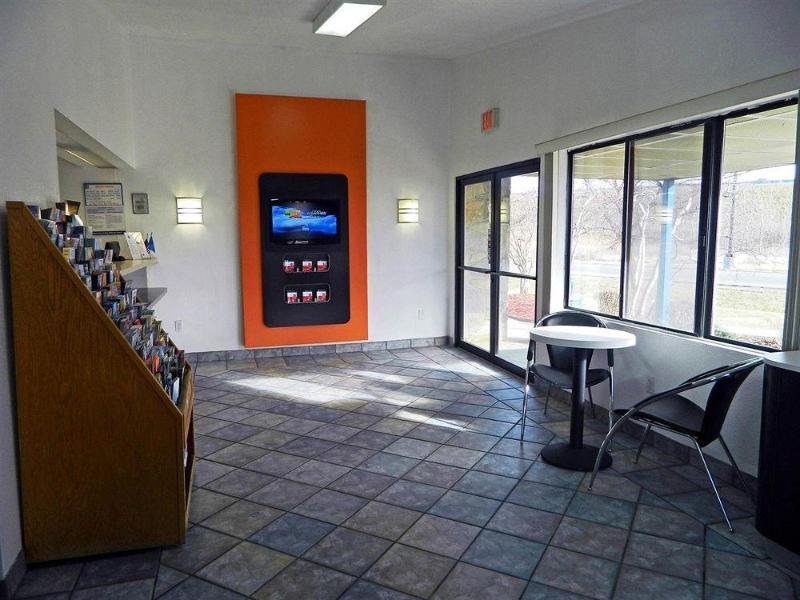 Country Inn & Suites By Radisson Benton Harbor-St Joseph Mi Εξωτερικό φωτογραφία